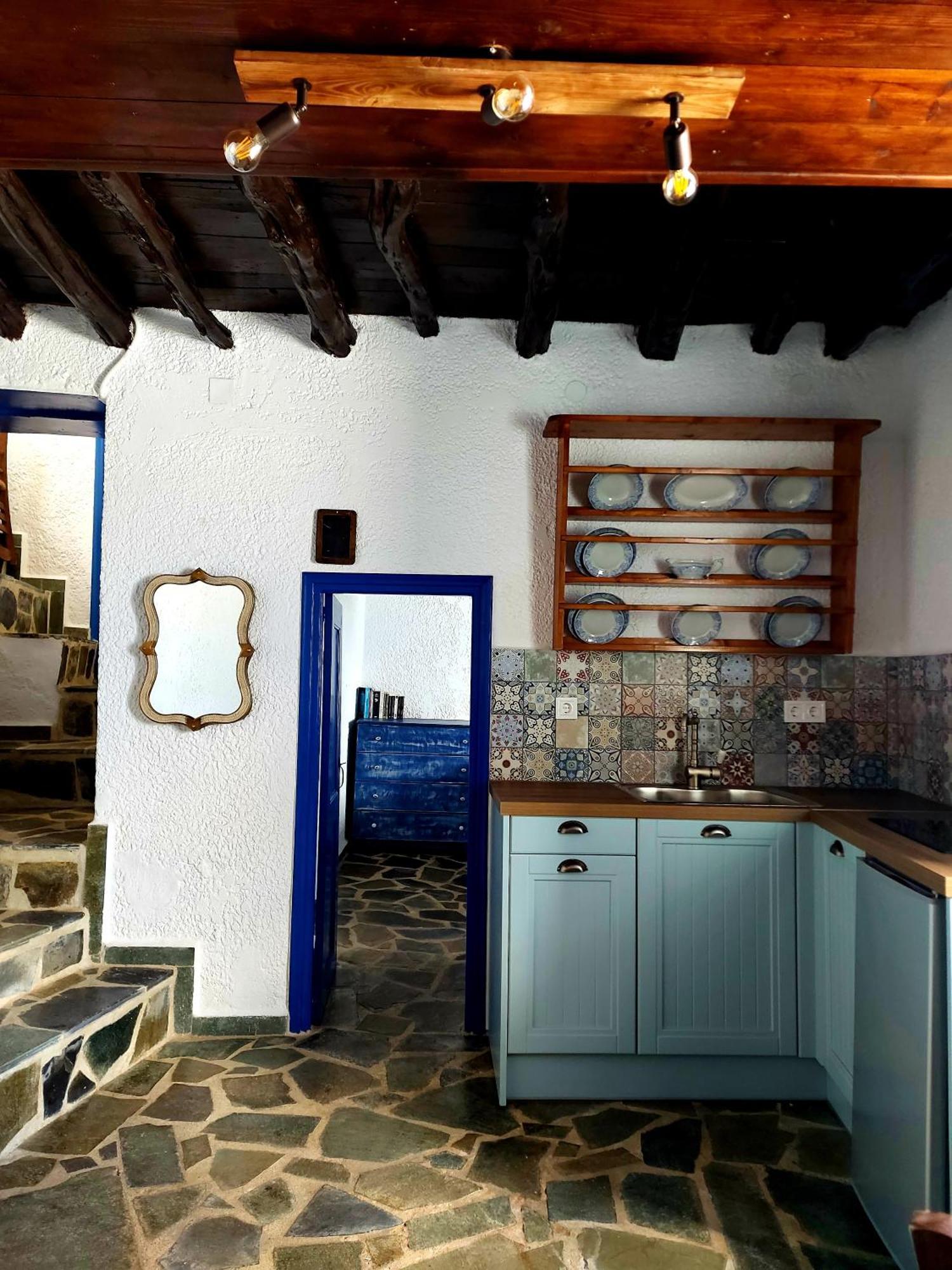 Le Petit Chateau Ano Syros Camera foto